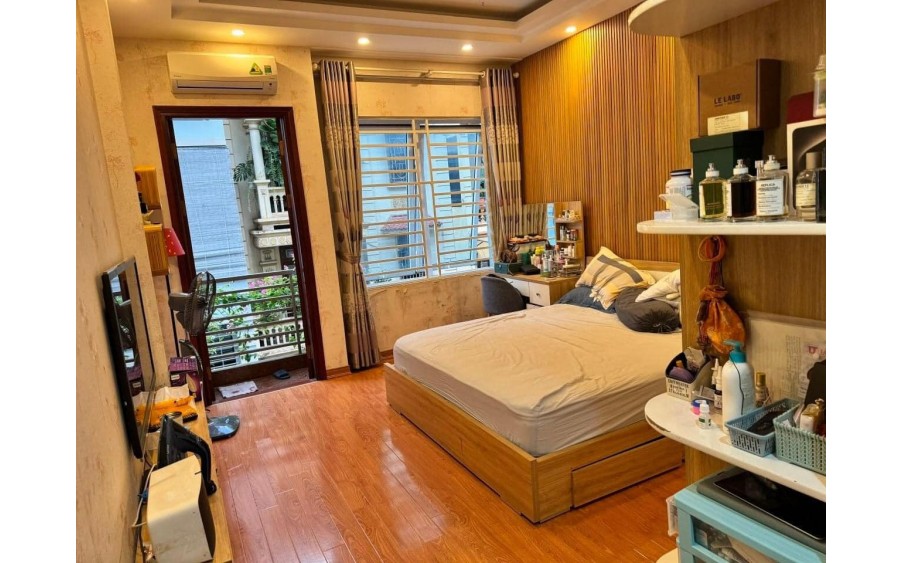 CHO THUÊ NHÀ MẶT NGÕ Ô TÔ PHÙNG CHÍ KIÊN, 6 TẦNG, 6P, 5 WC, 58M2, MT 5.5M, GIÁ 25 TRIỆU